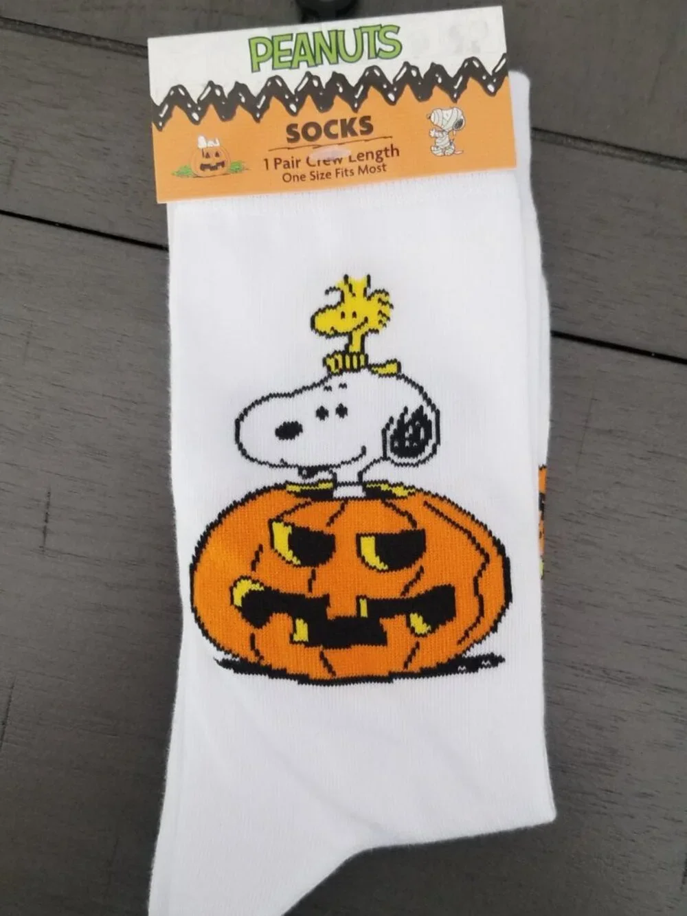 Peanuts Snoopy Halloween Jack-o'-lantern & Mummy Novelty Crew Socks Bundle